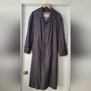 Trench coat with lining